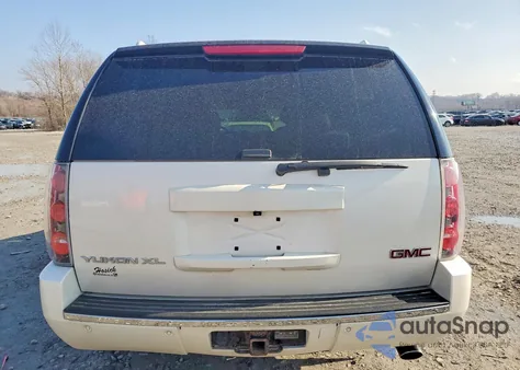 2013 GMC Yukon Xl Denali z USA, uszkodzony, nr VIN 1GKS2MEF7DR203349